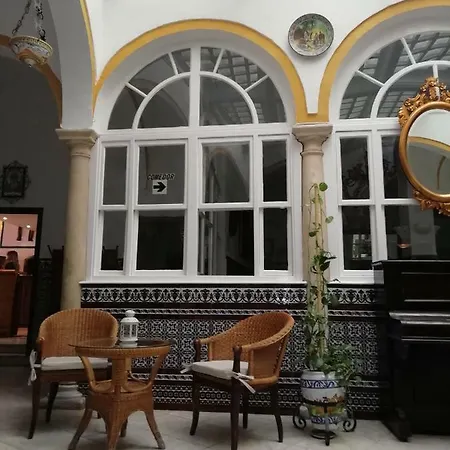 بيت ضيافة Sierpes